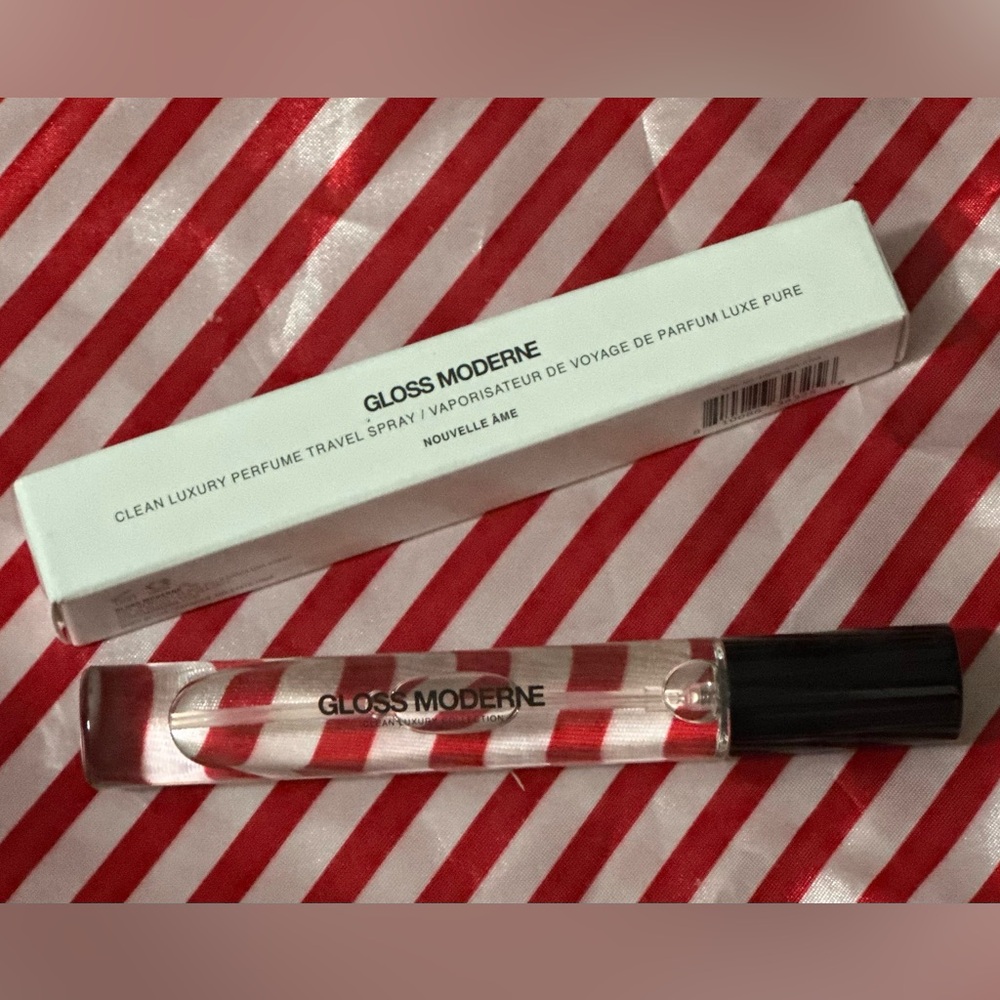 GLOSS MODERNE NOUVELLE ÂME SCENT - BRAND NEW in the box!